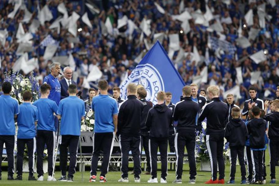Ce party pe ”King Power Stadium”! Leicester a dat o petrecere pe cinste, la meciul cu Everton. Imagini de colecție / GALERIE FOTO & VIDEO