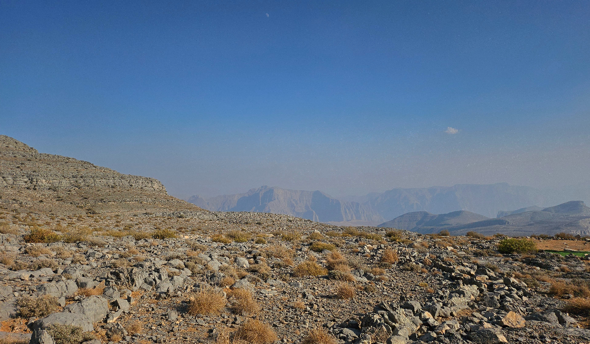 Cum arată „muntele de la marginea deșertului”: Jebel Jais, cel mai înalt vârf din Emiratele Arabe Unite și una dintre destinațiile de neratat din Ras al Khaimah