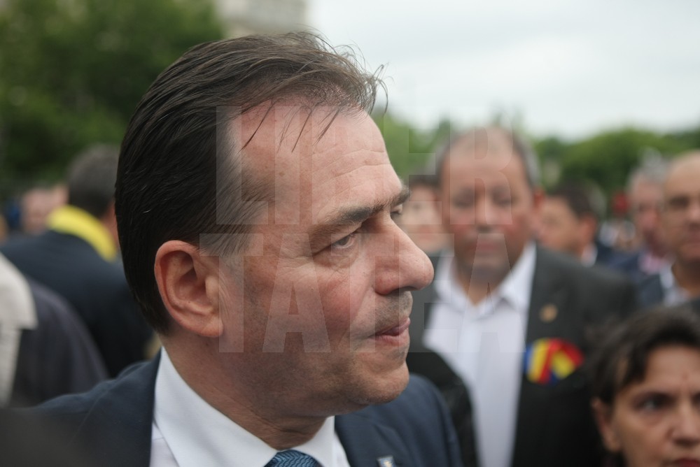FOTO | Ludovic Orban, după moțiunea de cenzură: ”Sfârșitul lui Dragnea este aproape!”