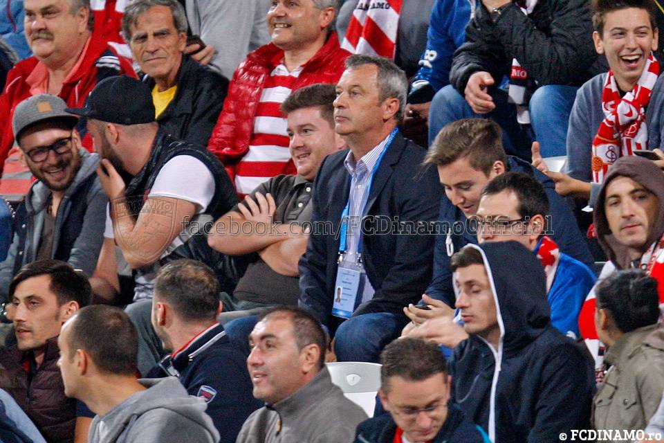 Fotbaliștii de la CFR Cluj le întorc cuțitul în rană dinamoviștilor. Au pus pe internet filmarea cu bucuria din vestiar, după ce le-a provocat primul eșec stagional / GALERIE FOTO&VIDEO