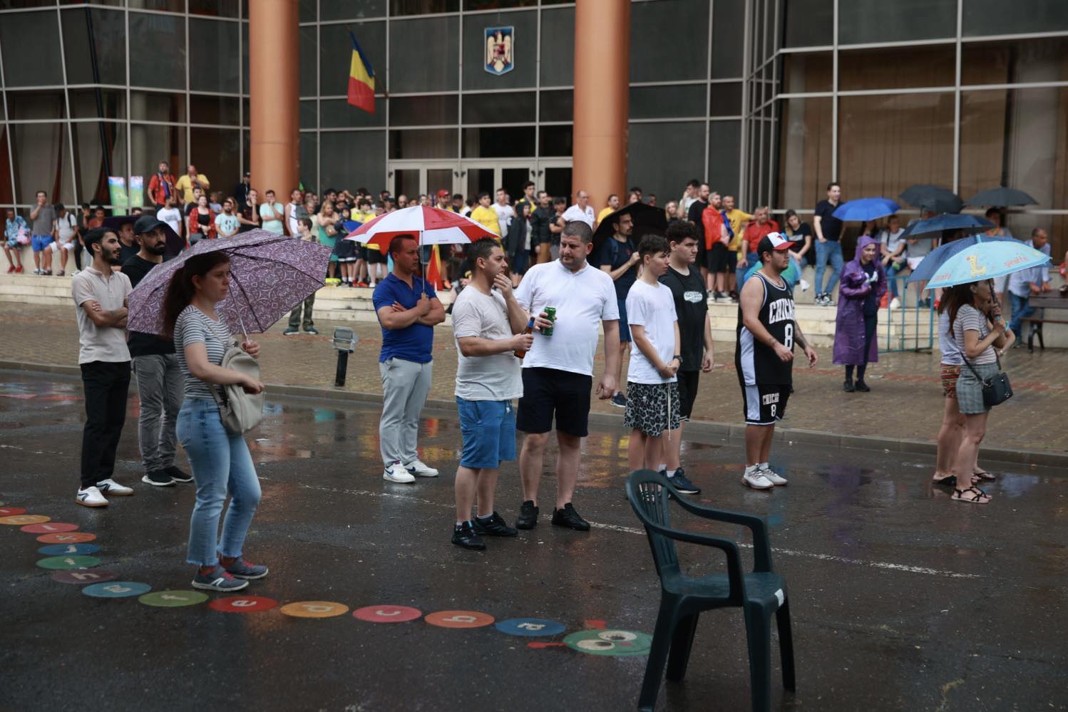 Fanii au urmărit România – Olanda pe ecrane gigant, la București, pe ploaie. Unde s-a văzut în Capitală meciul din „optimile” Euro 2024
