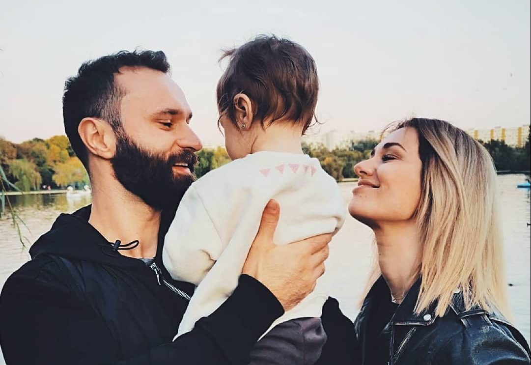 Feli Donose, mărturisiri neașteptate la un an de la divorțul de tatăl fiicei sale: „Mama spera să ne împăcăm, că e copilul la mijloc”