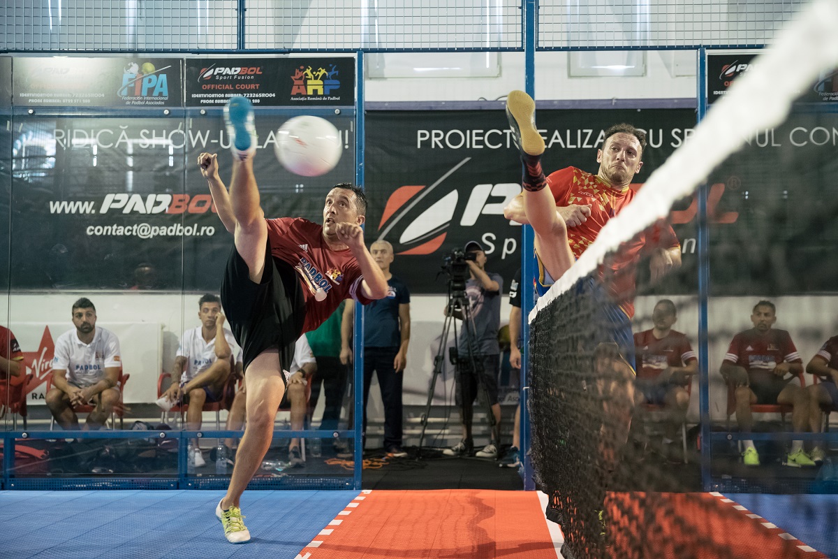 Iniesta și Pele, ași la prima ediție a Europenelor de Padbol găzduită la Constanța / FOTO