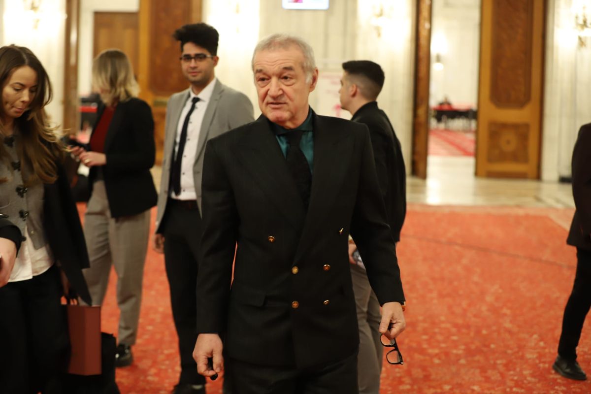 Ce pensie are Gigi Becali. A spus și câți bani a câștigat în luna decembrie, ca parlamentar: „Ce-mi dați, bă, atâția bani? Bani mulți!”