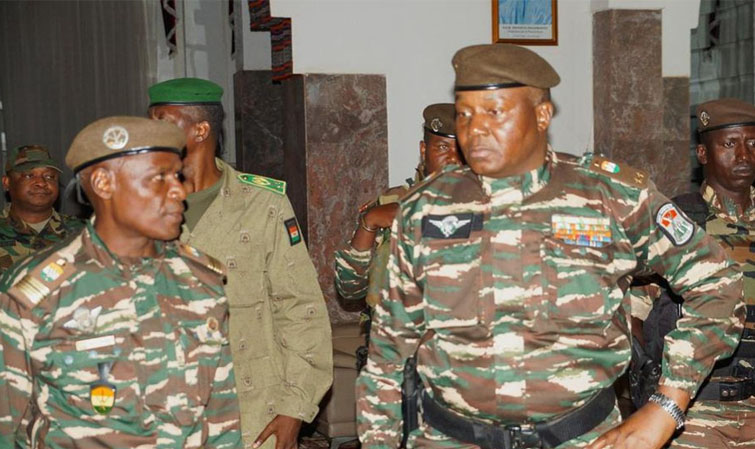 Gold and uranium rich Niger shaken by fresh coup threat as soldiers attack presidency 3 years after military takeover