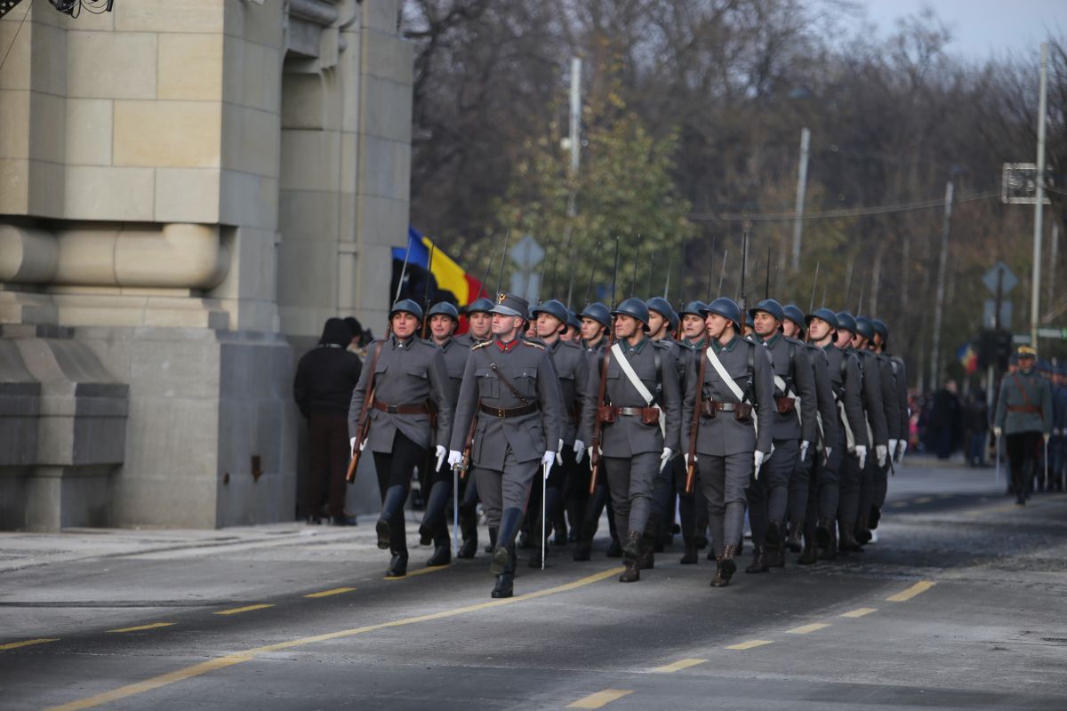 GALERIE FOTO| Cele mai frumoase fotografii de la parada de 1 Decembrie din București