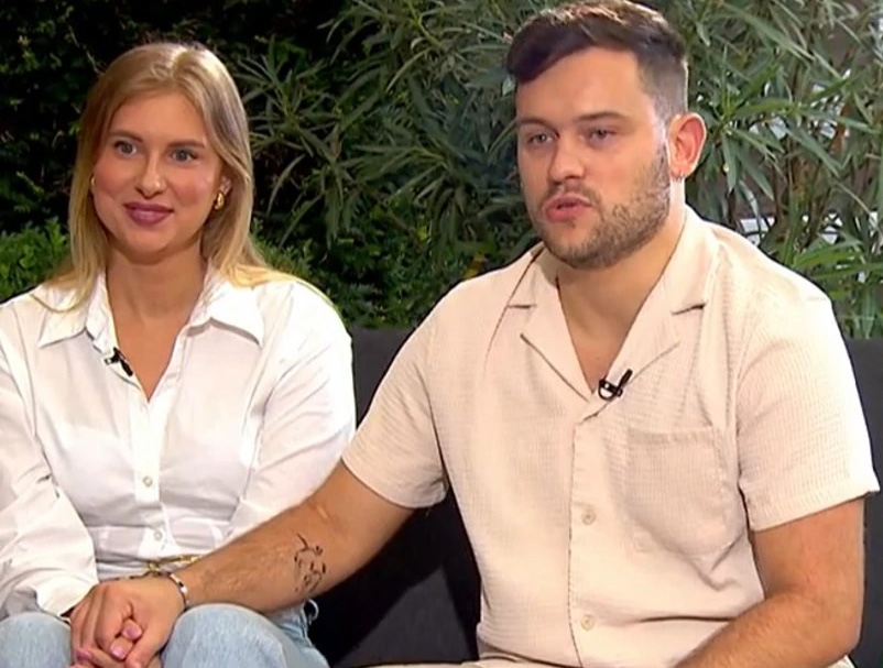 Nem tudnak elszakadni kisfiuktól Szabó Ádámék