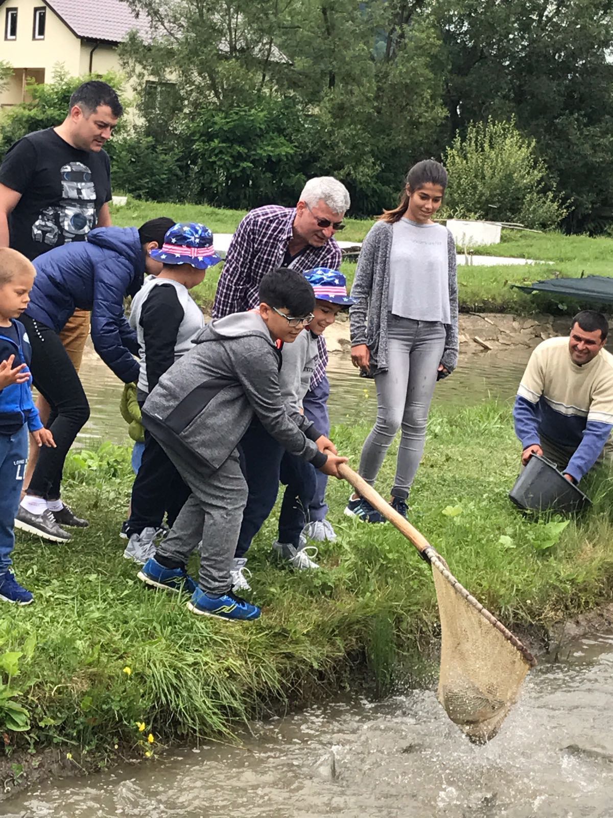 FOTO EXCLUSIV/ Silviu Prigoană, vacanță de 40 de zile cu cei doi băieți ai săi. I-a plimbat pe Eduard și Maximus prin toată Europa