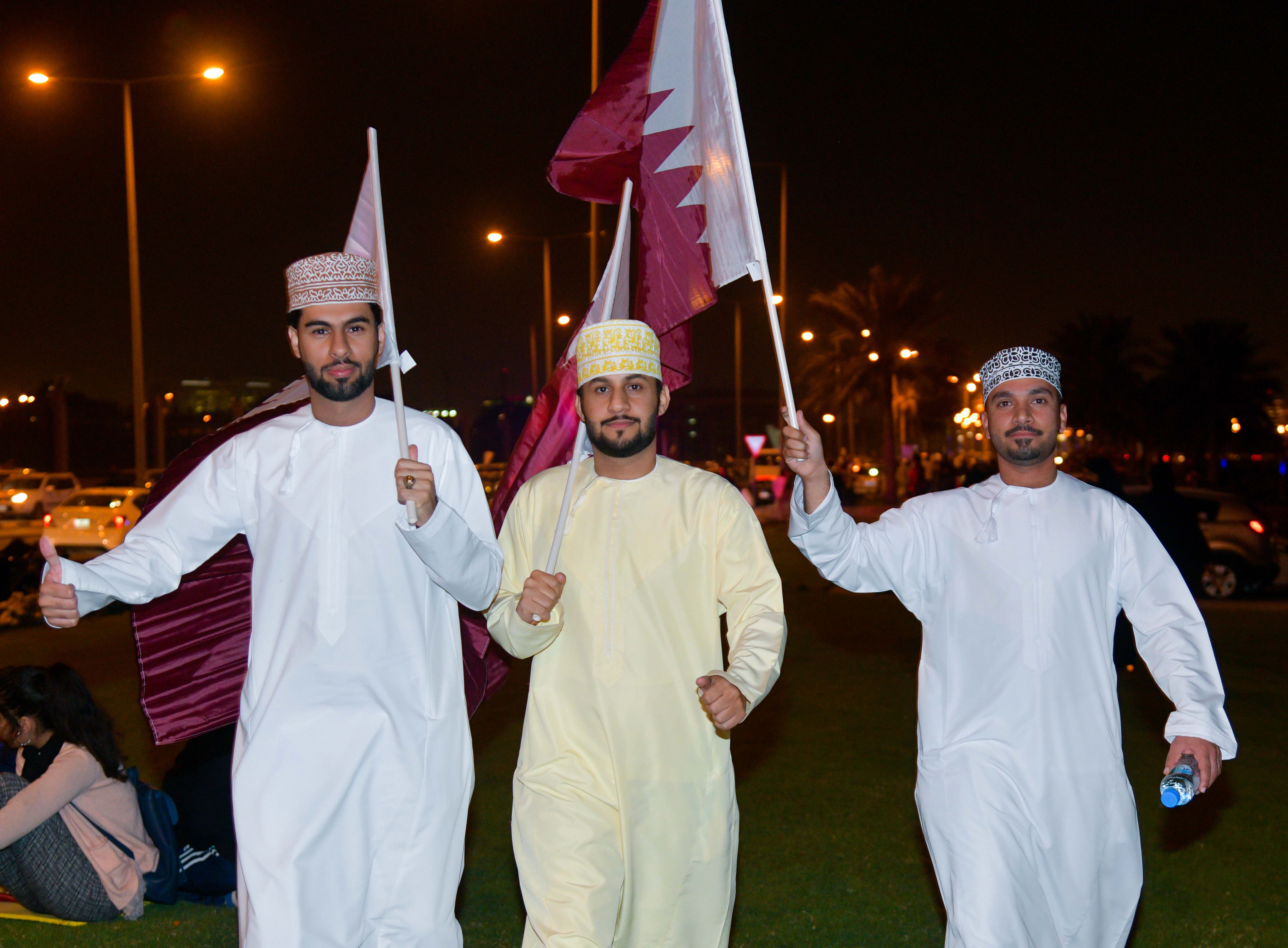 Suporterii naționalei de fotbal din Qatar au sărbătorit pe străzi câștigarea Cupei Asiei | GALERIE FOTO&VIDEO