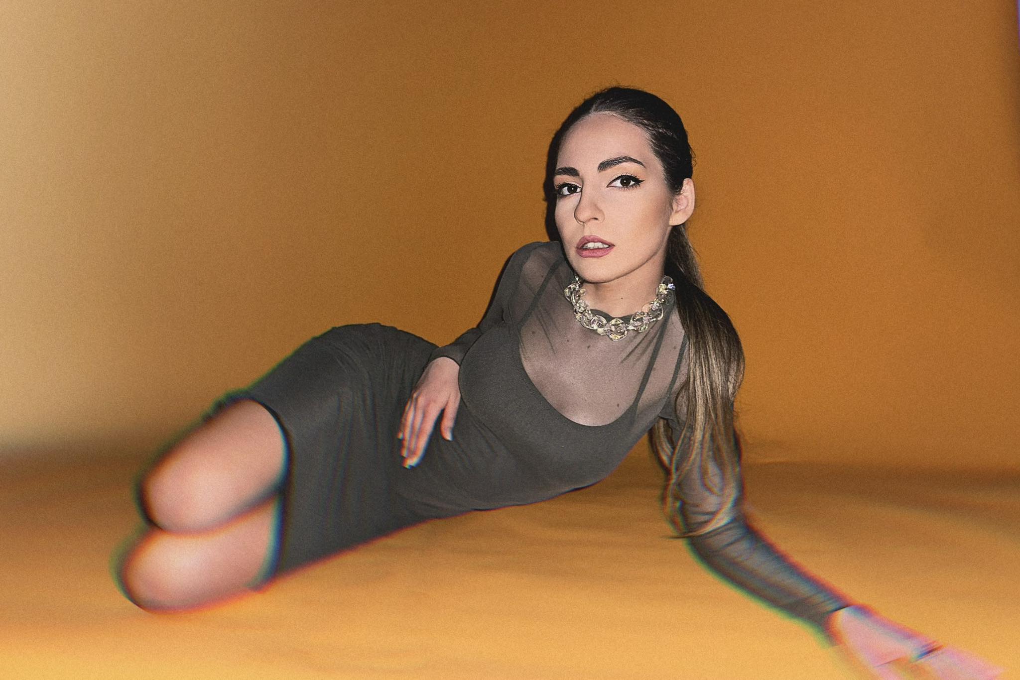 Cea mai virală melodie de pe TikTok e din România. Cine sunt artiștii care au cucerit lumea cu „Dame Un Grrr”