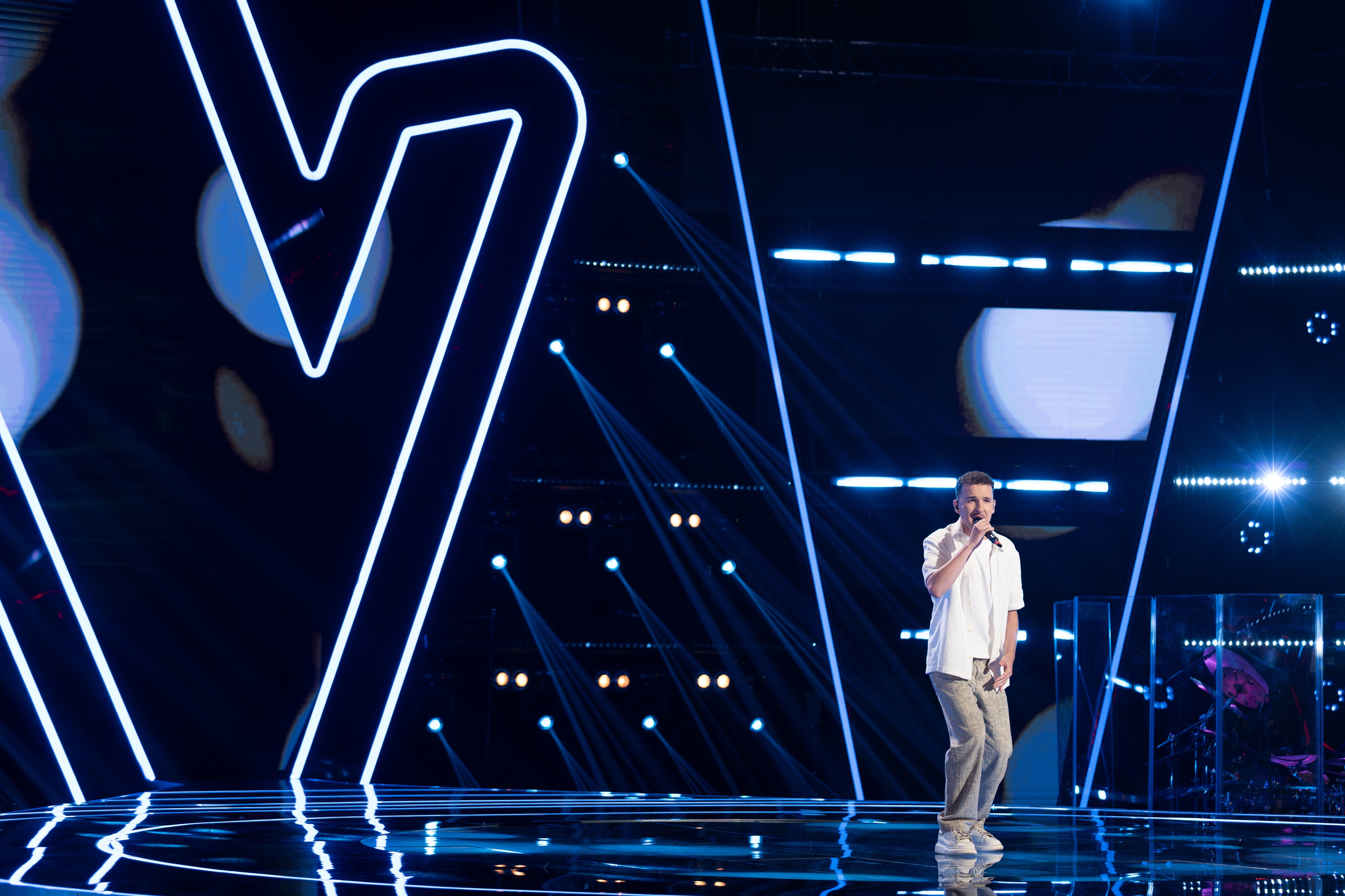 „Vocea României” a adunat 3 milioane de telespectatori în fața televizoarelor. Cine sunt concurenții care au trecut mai departe