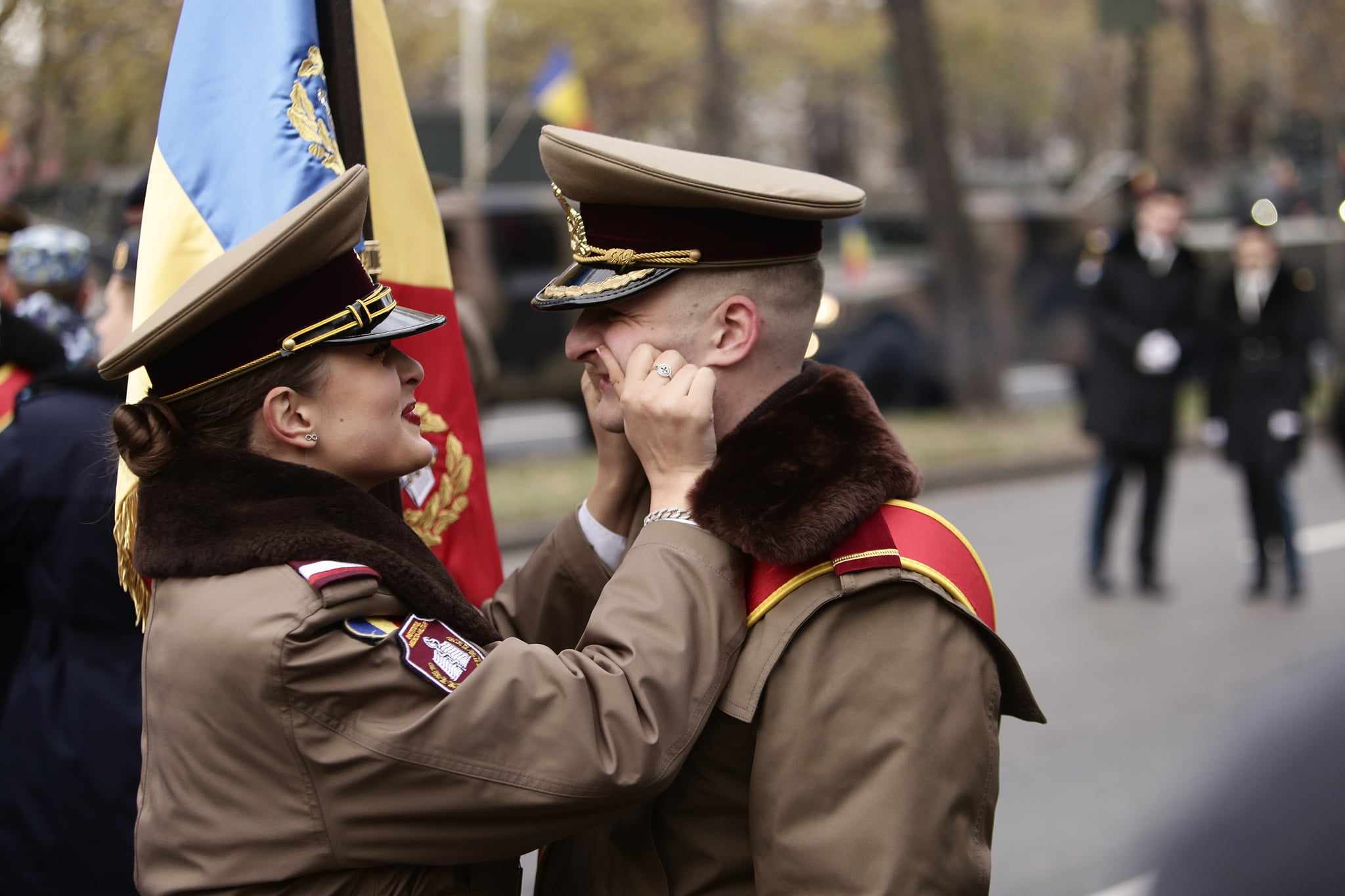 Parada de 1 decembrie 2023 din București. Peste 2.400 de militari, avioane F-16 și Eurofighter au defilat în fața a circa 100.000 de persoane