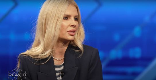 Ce spune Andreea Bănică despre moda filtrelor și de ce le folosește des. „Nu duceam gunoiul nemachiată”