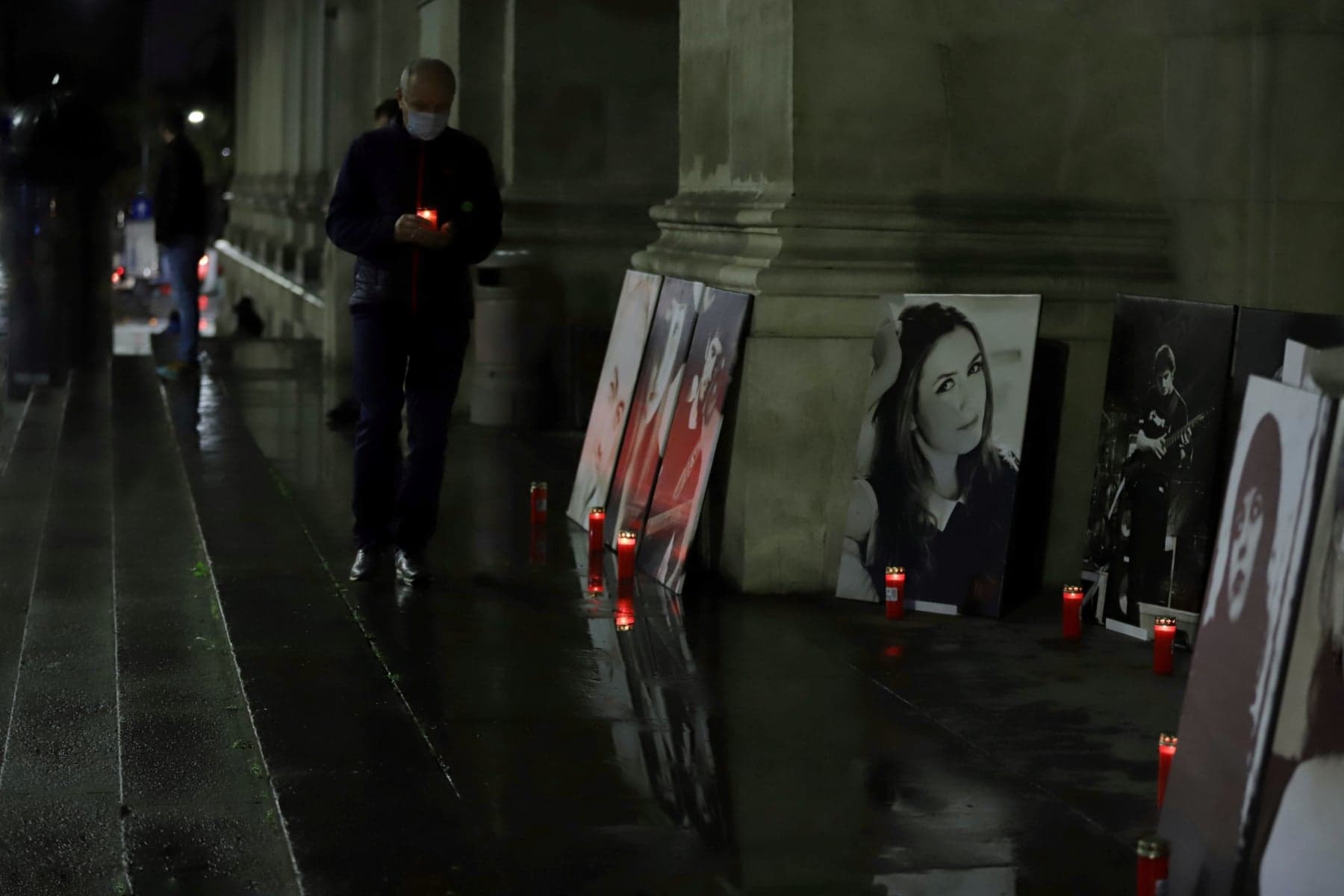 ”Nu uităm!”, marș în memoria victimelor din Colectiv. Supraviețuitor al incendiului: ”Statul român tot nu face nimic. El continuă să numere morți. Și atât!”