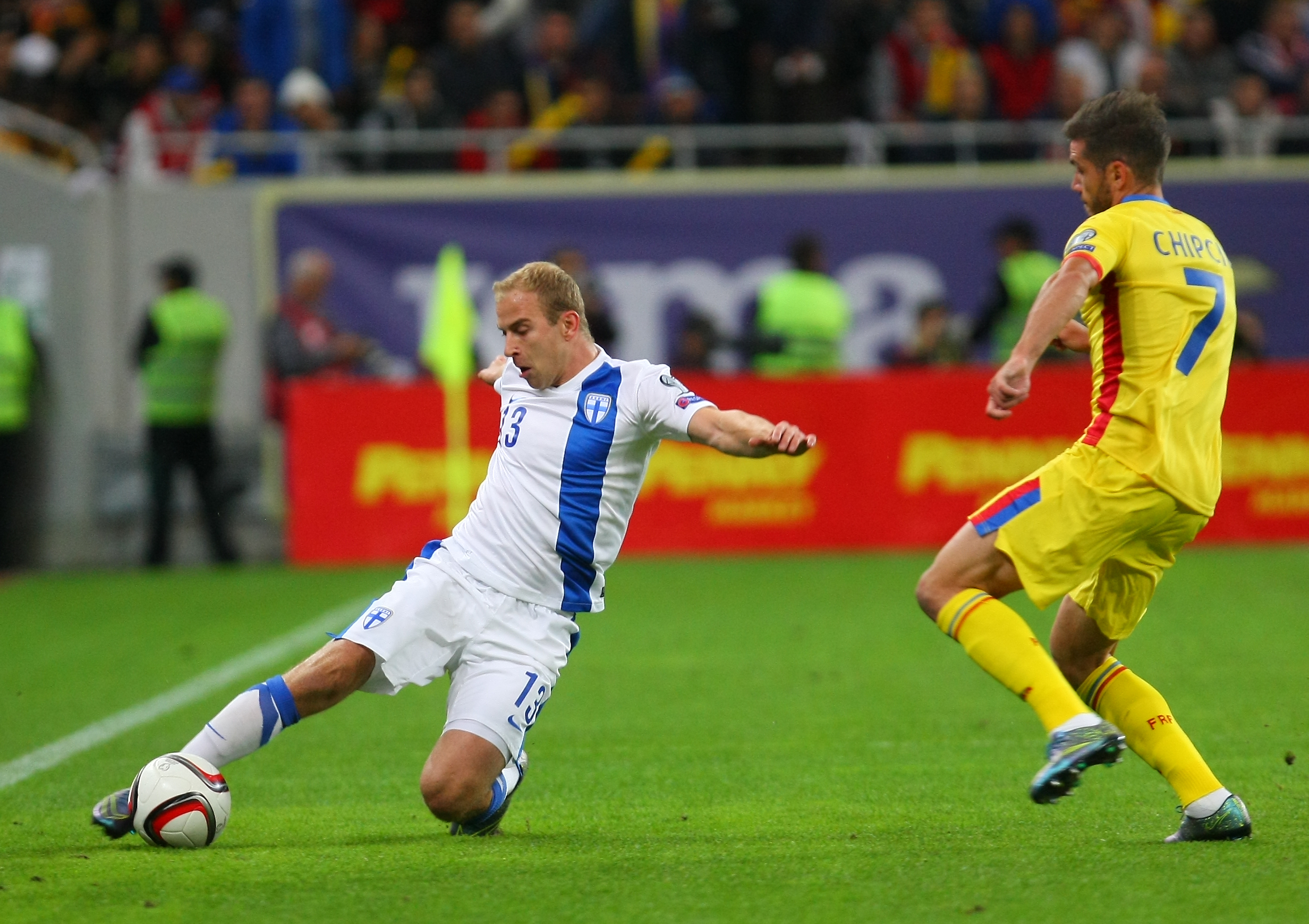 PRELIMINARIILE EURO 2016 / Declarații după România - Finlanda 1-1.^Anghel Iordănescu: ”Era nedrept să nu câștigăm. Îmi cer scuze fanilor! Reacția lor, de a ne huidui, a fost una firească”! GALERIE FOTO