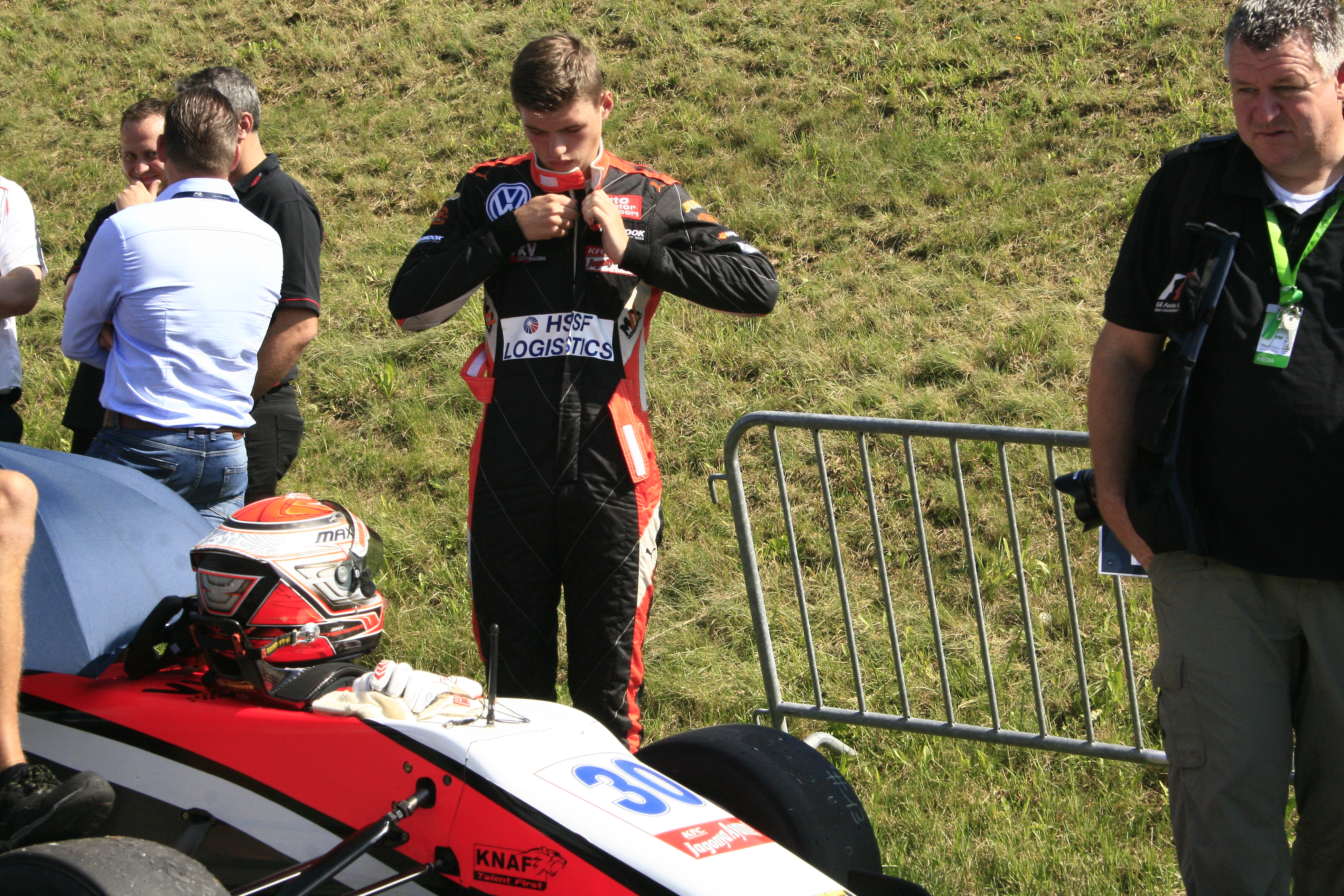 FOTO & VIDEO / Interviu cu Max Verstappen (F3)