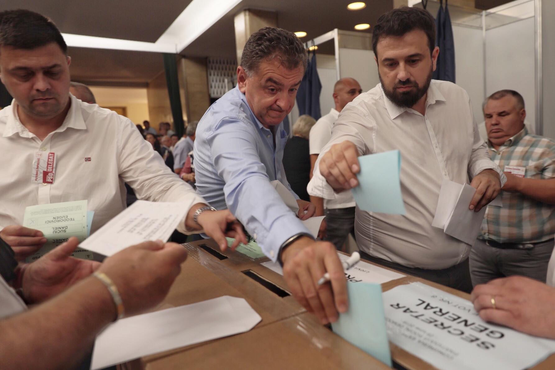 Congresul PSD a ales noua conducere! Viorica Dăncilă e prima femeie președinte, Eugen Teodorovici - președinte executiv și Mihai Fifor - secretar general. Declaraţiile noilor lideri (FOTO/VIDEO)