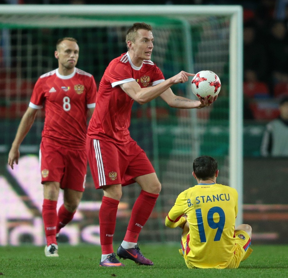 Rusia - România 1-0. Ce păcăleală! Christoph Daum a jucat la egal, dar a pierdut în ultima secundă. Din ofsaid! | LIVEBLOG