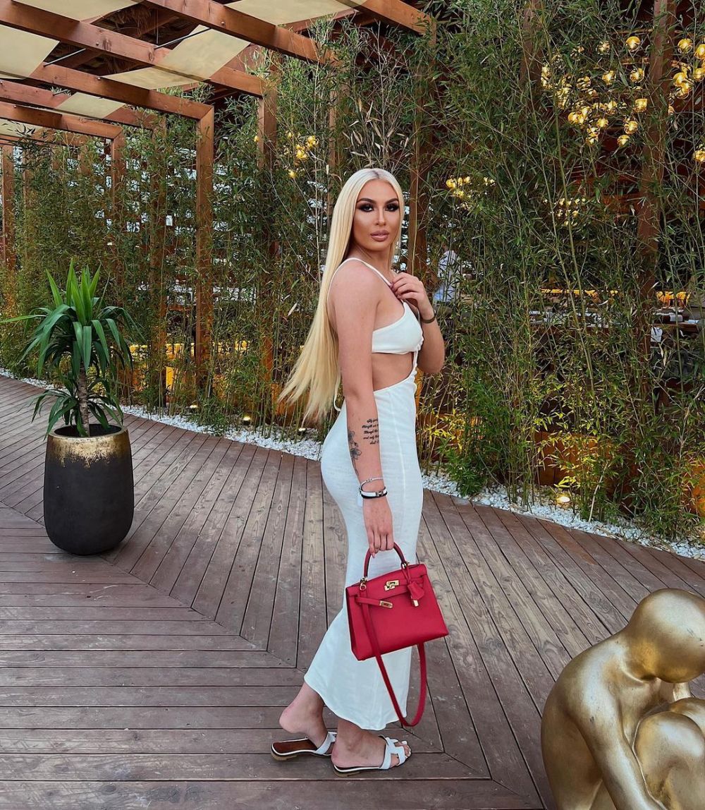 Transformarea spectaculoasă a fiicei Anamariei Prodan. Sarah Dumitrescu este copia fidelă a mamei sale