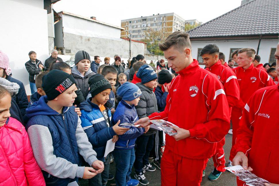 ORA DE DINAMO, la Școala Nr. 124. Directorul sportiv Ionel Dănciulescu s-a simțit ca-n prima zi de cursuri / VIDEO