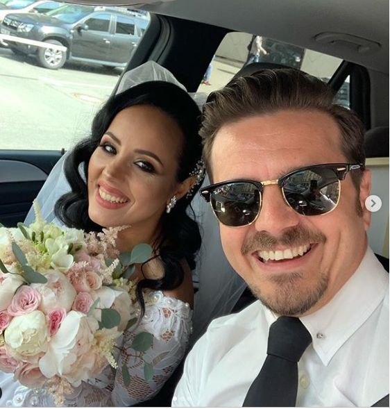 Sora lui Mihai Petre s-a căsătorit. Ce rochie de mireasă a purtat | FOTO