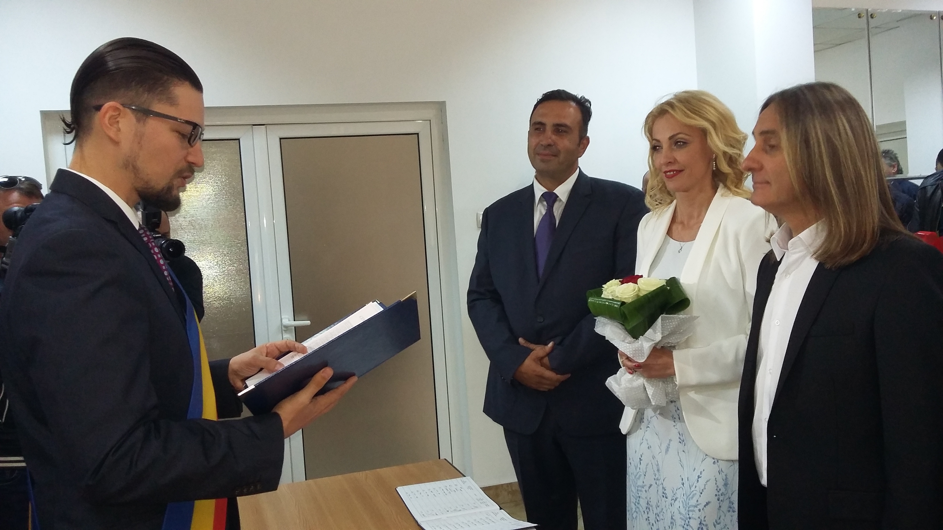 Chitaristul Teo Boar și-a unit destinul cu cel al alesei inimii sale, Otilia Bejan
