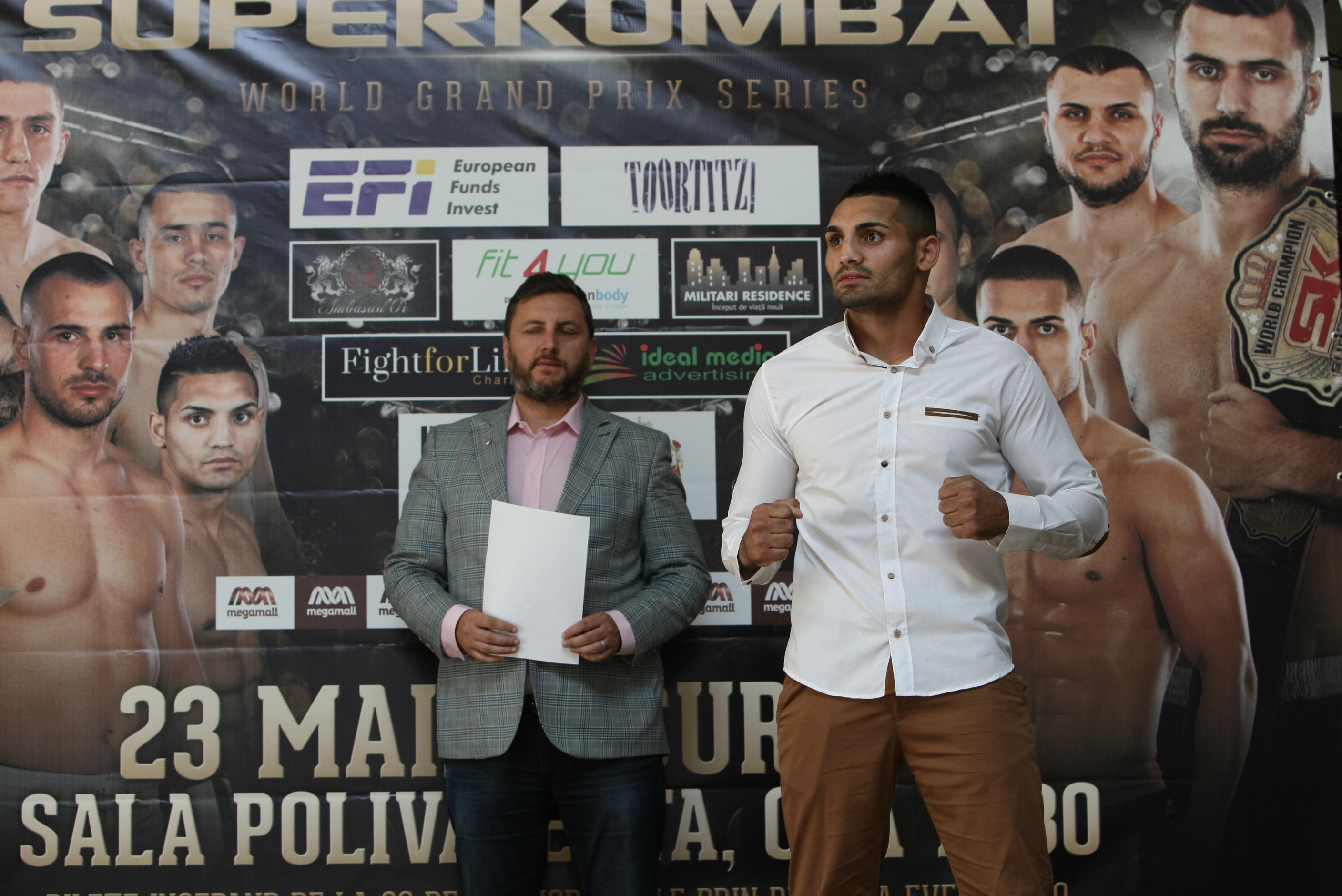 Luptătorii de la Superkombat București au trecut cu bine de proba cântarului oficial / GALERIE FOTO