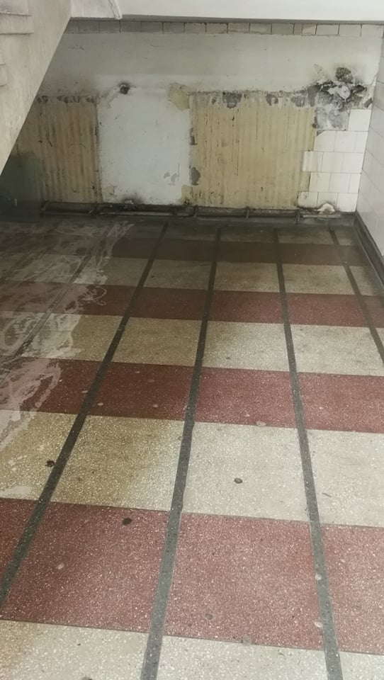 Fotografii care surprind dezastrul dintr-o policlinică din Slatina. Angajații nu mai rezistă