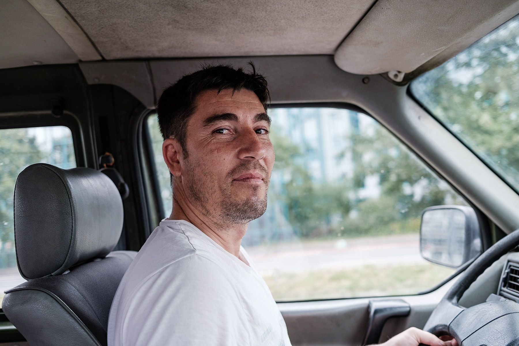 Reportaj din Germania | Părinți și copii despărțiți de granițe: “Avem de toate aici, în afară de copii” și “Când dă prima zăpadă, vine tati meu acasă”﻿