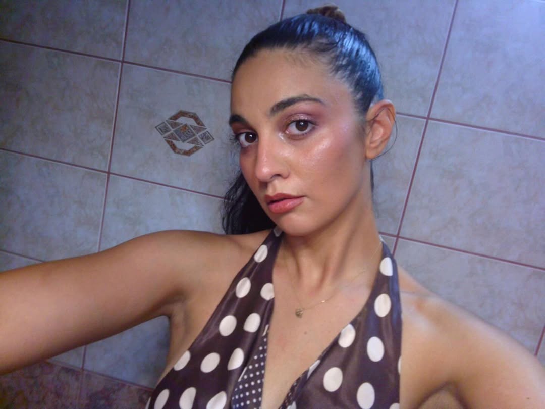 Boala de care suferă Andreea Boldeanu, concurenta eliminată de la Desafio: Aventura. A fost luată cu targa la finalul probei