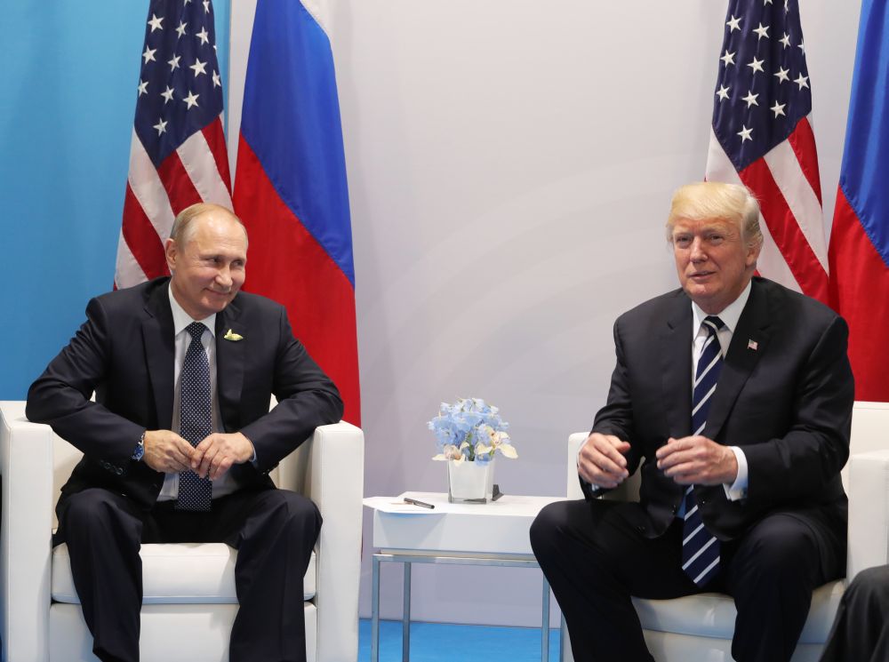 FOTO&VIDEO/ Prima întâlnire oficială între Donald Trump și Vladimir Putin. SUA și Rusia au ajuns la un acord privind încetarea focului în Siria