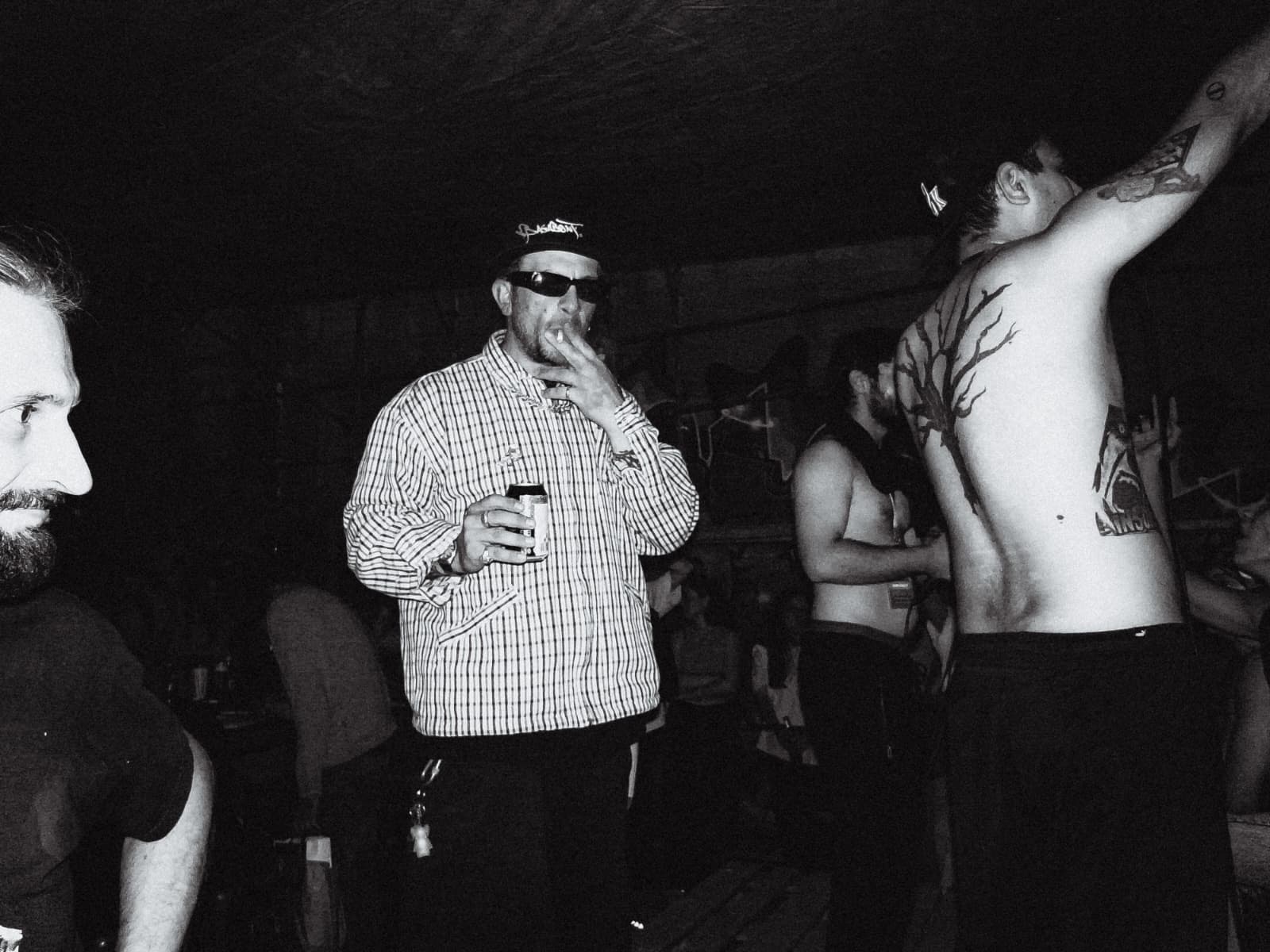 Macanache, 10 ani de carieră: Concert aniversar, rap cu instrumentiști și o expoziție dedicată tatălui său