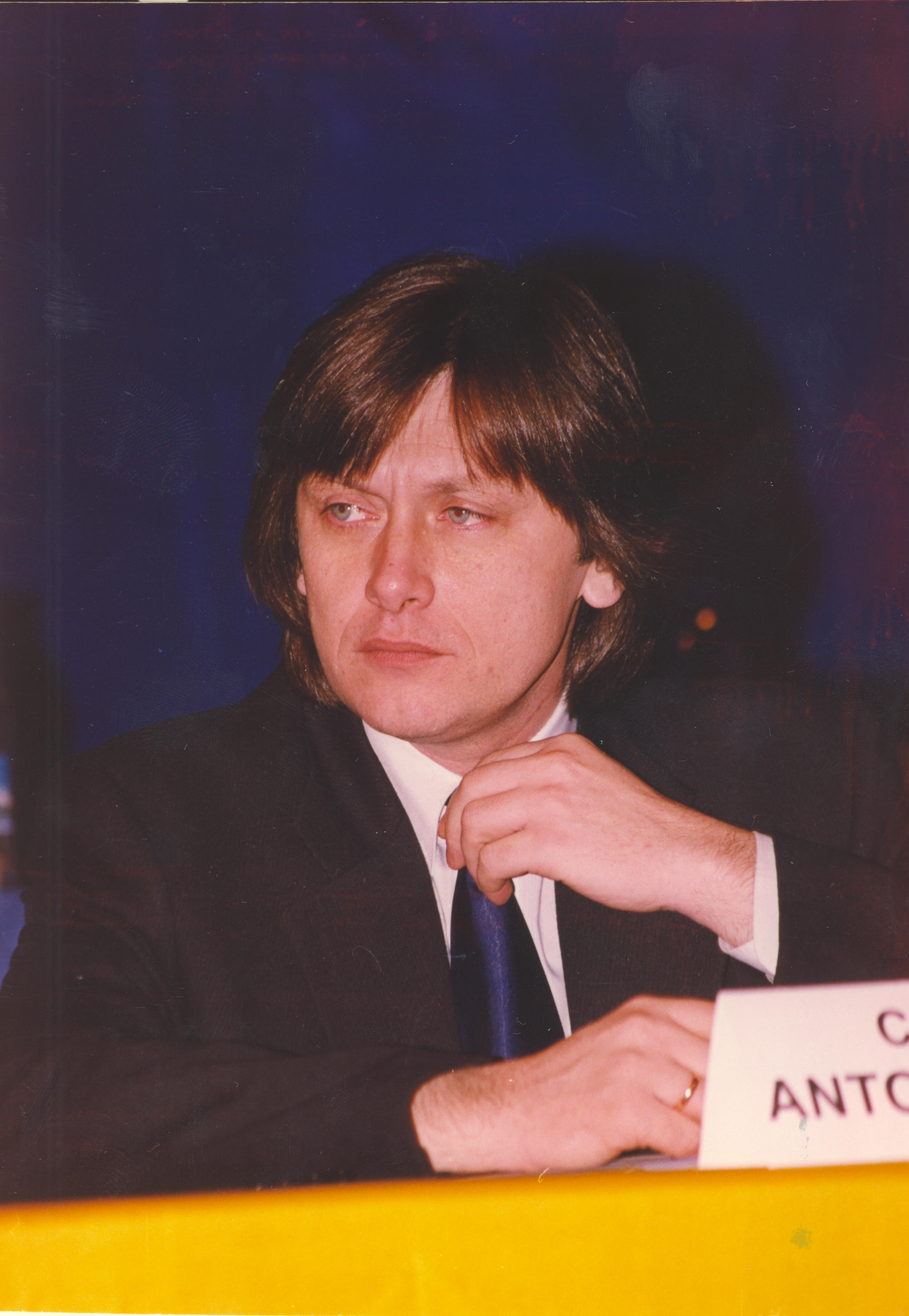 Atunci și Acum: Crin Antonescu, profesorul de istorie care a adus pe scena politică proiectul eșuat USL