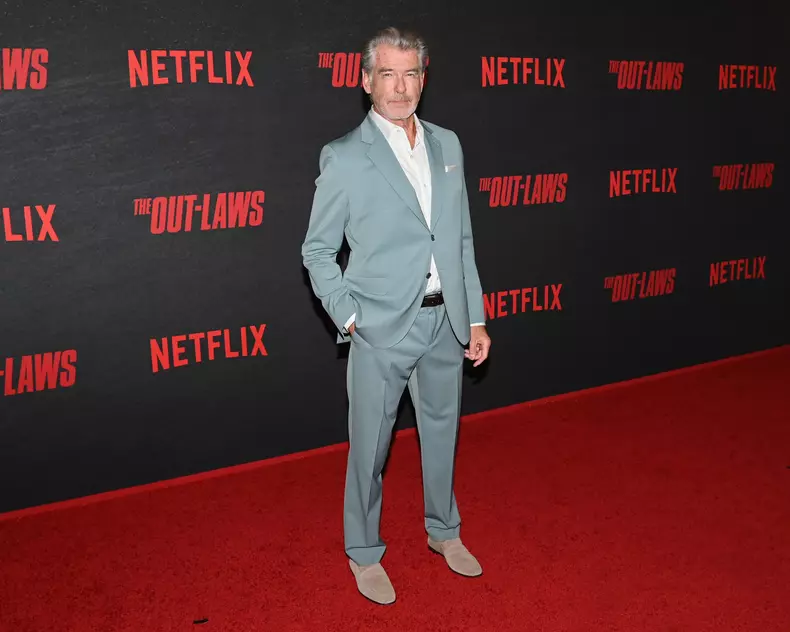Pierce Brosnan, aproape de nerecunoscut la 72 de ani. Cum arată în rolul din filmul „Giant”: „Moment bizar”