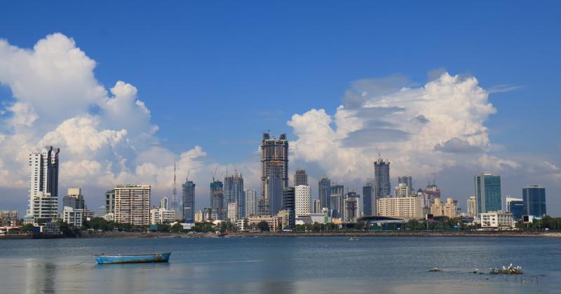 JPMorgan becomes first US bank to resume dollar clearing in Angola