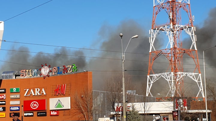 Incendiu puternic în Delta Văcărești. ISU București: Focul a fost provocat