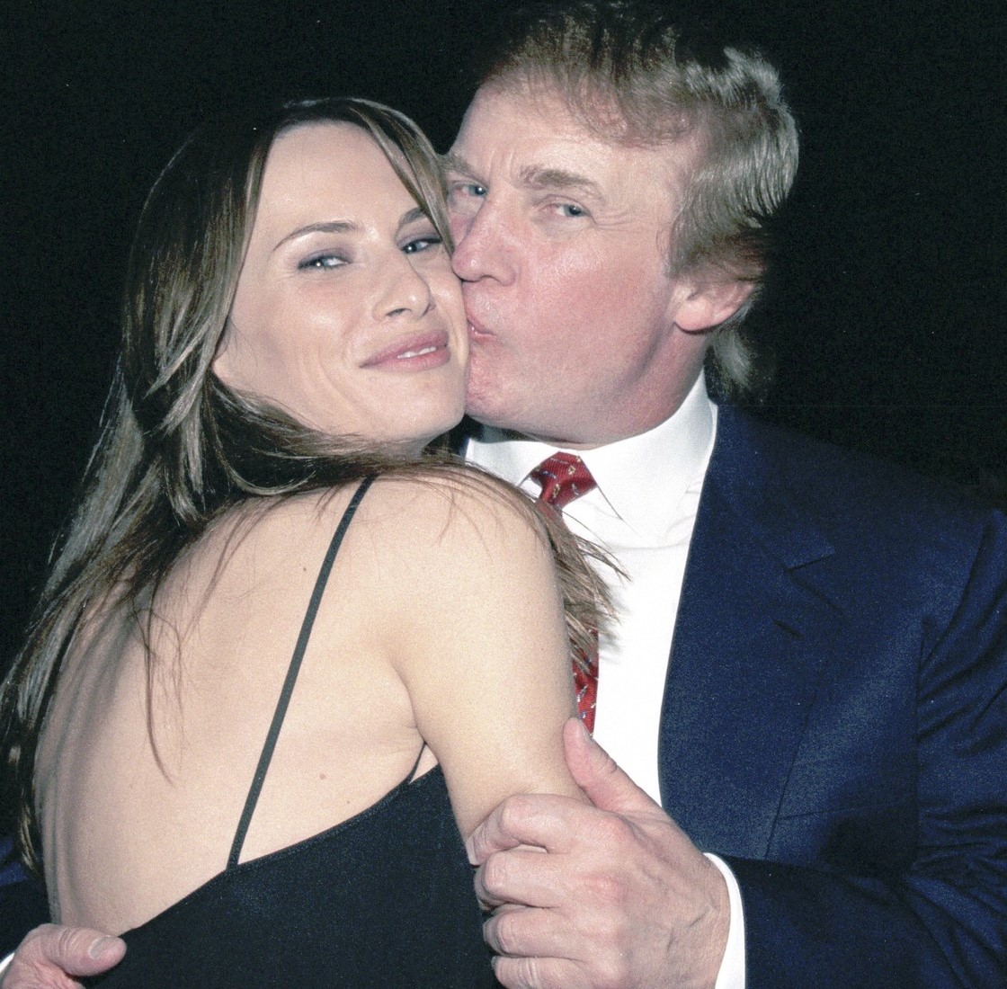 Cum a apărut Melania la discursul lui Donald Trump în fața Congresului. Suma colosală pe care a plătit-o pentru sacoul Dior