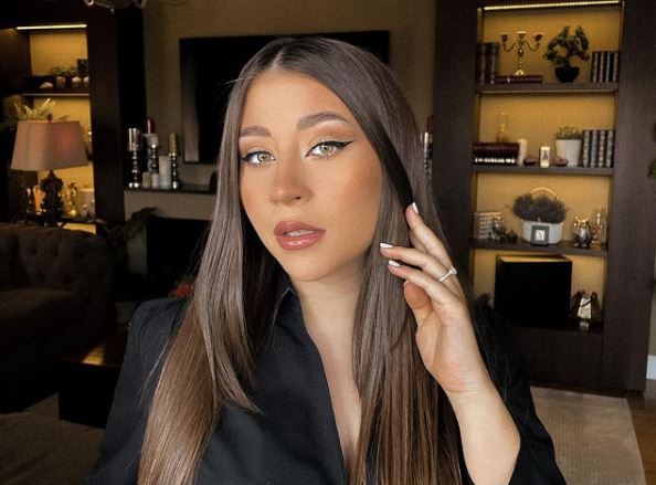 Nicole Cherry și Grasu XXL
