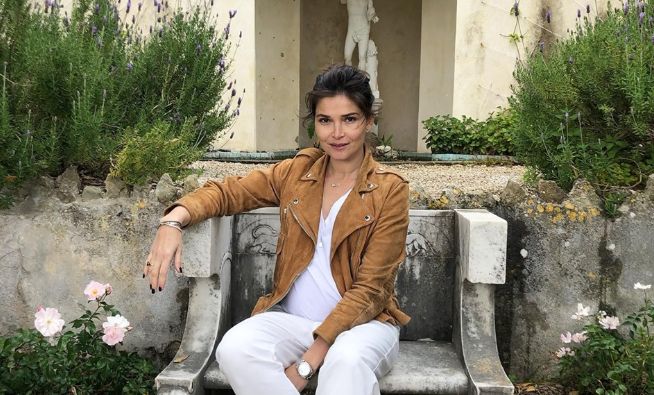 Alina Pușcaș și-a etalat burtica de gravidă la Viva Party 2019. "Mie nu mi-a mai rămas nicio rochie în care să încap | FOTO