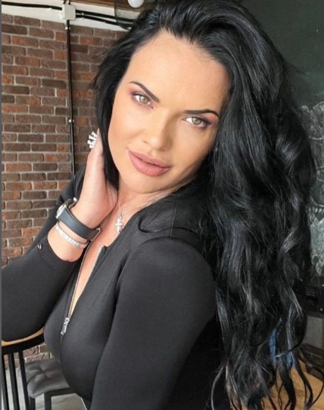 Ioana și Ilie Năstase și-au luat casă în Otopeni. „În final am găsit ceva pe placul nostru. Are curte, dar nu prea mare”