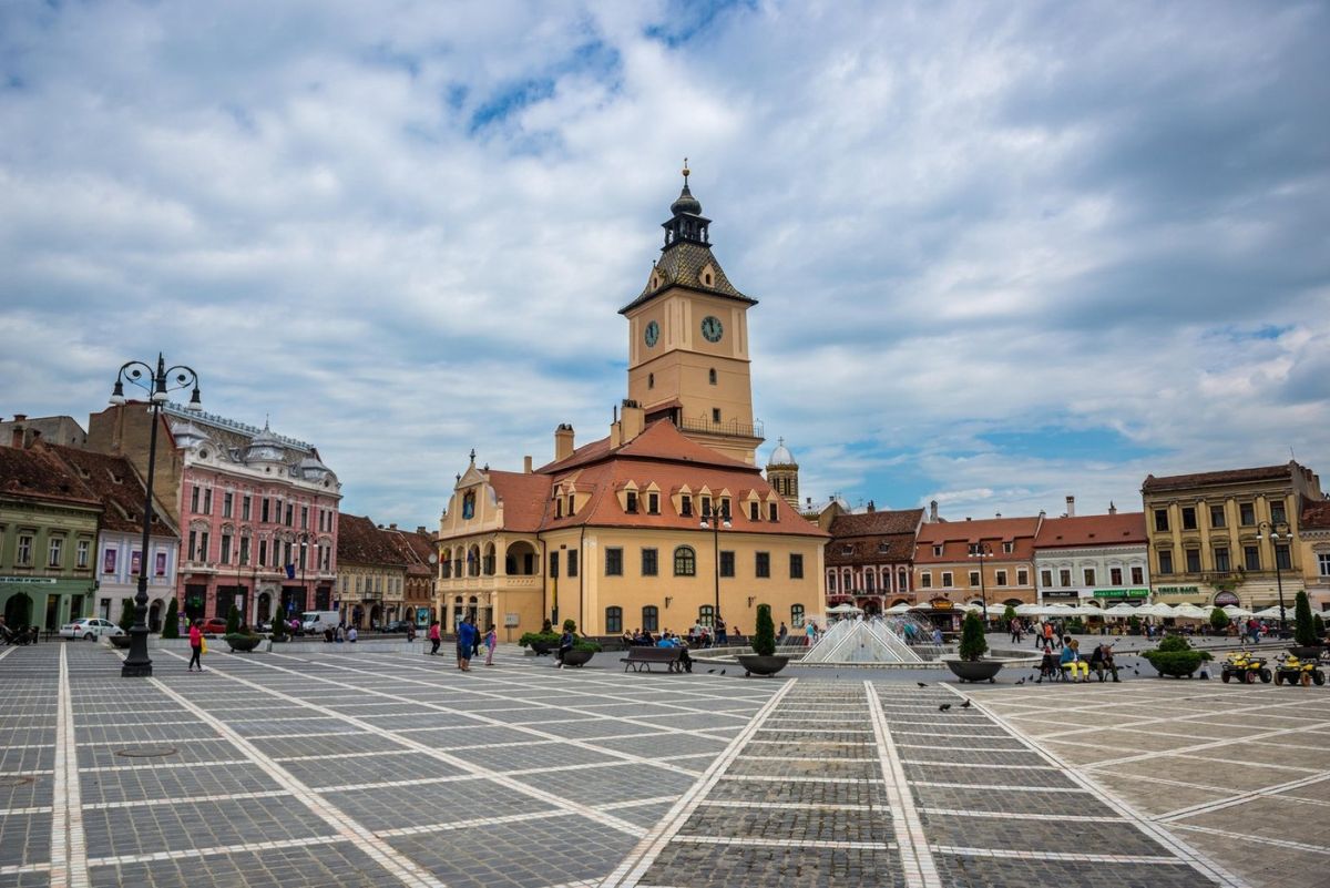 Brașov a fost inclus de National Geographic pe lista celor mai atractive orașe din lume | FOTO