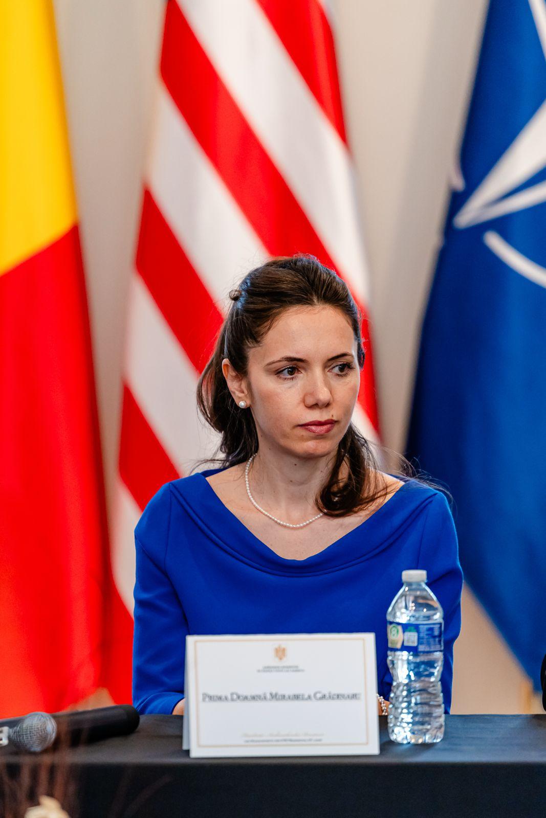 Cum a apărut Mirabela Grădinaru la Summitul NATO de la Ankara. Ținutele alese de partenera lui Nicușor Dan