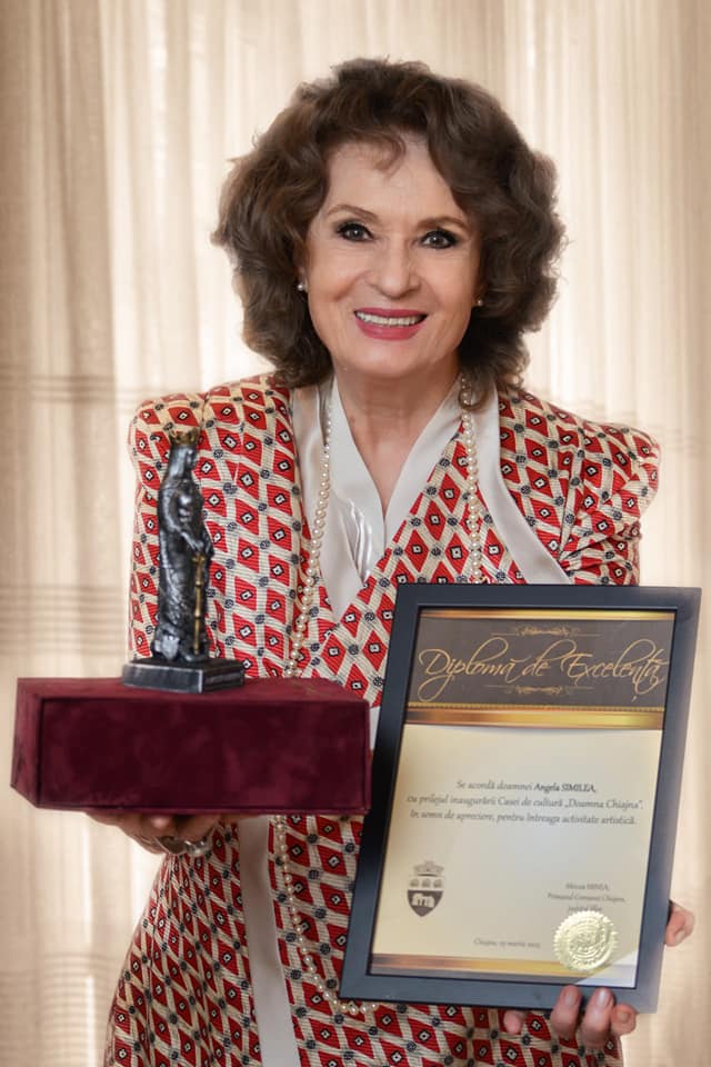 Cum a venit îmbrăcată Angela Similea la concertul organizat de Ovidiu Komornyik. Toate privirile au fost ațintite asupra artistei