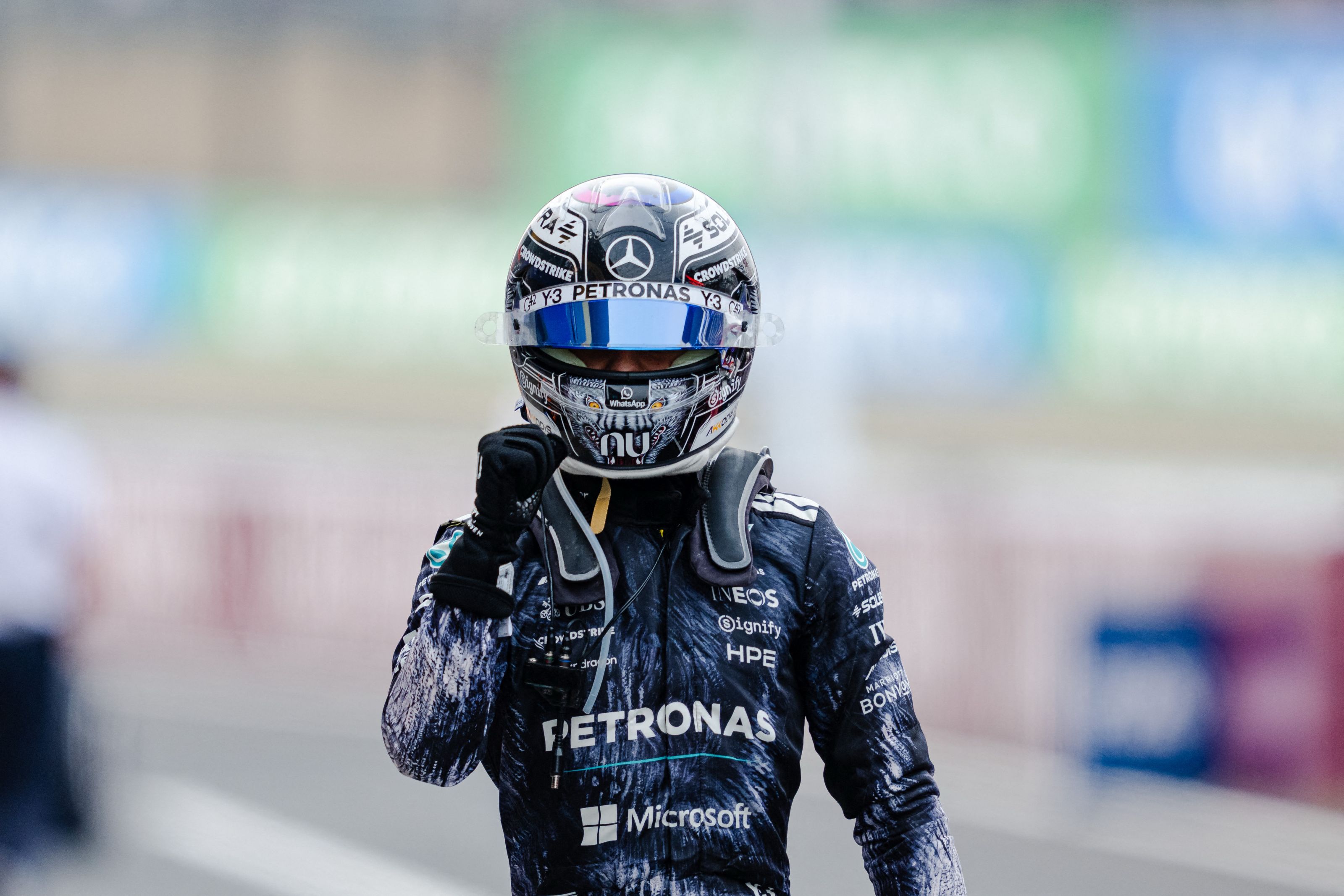 Ca pe vremea lui Michael Schumacher. Ce s-a auzit pe podiumul de Formula 1 după ultimele două curse câștigate de Kimi Antonelli