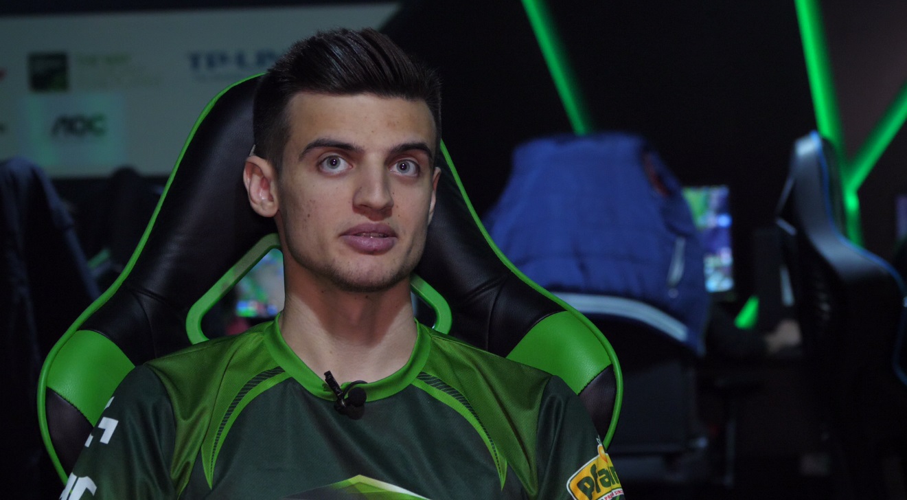 VIDEO/ Vicecampionii mondiali la Counter Strike sunt români! Totul despre viața dublă a gamerilor