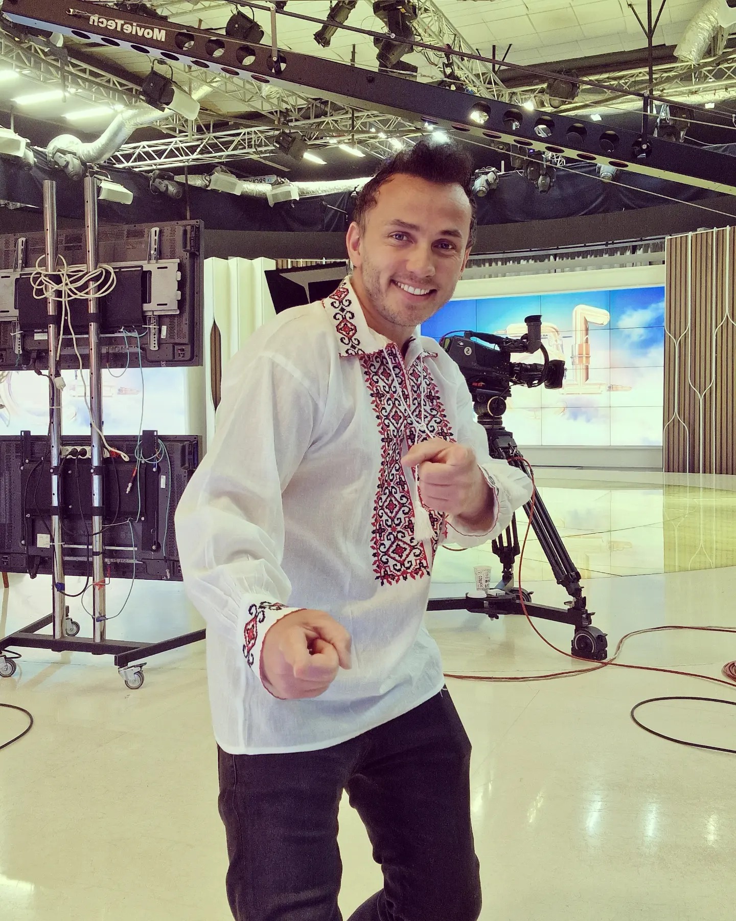 Mihai Trăistariu vrea piesă pentru Eurovision 2024, dar nu are de gând să plătească compozitorul: „Artiștilor cu cotă li se oferă cadou piese”