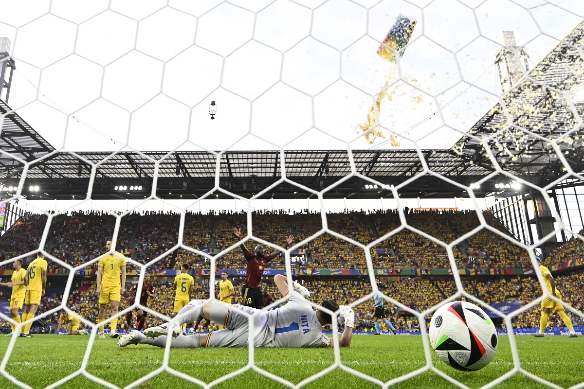 Romelu Lukaku a marcat trei goluri la Euro 2024, unul cu România, toate trei au fost anulate de VAR: „Bine că poartă 45 la ghete”