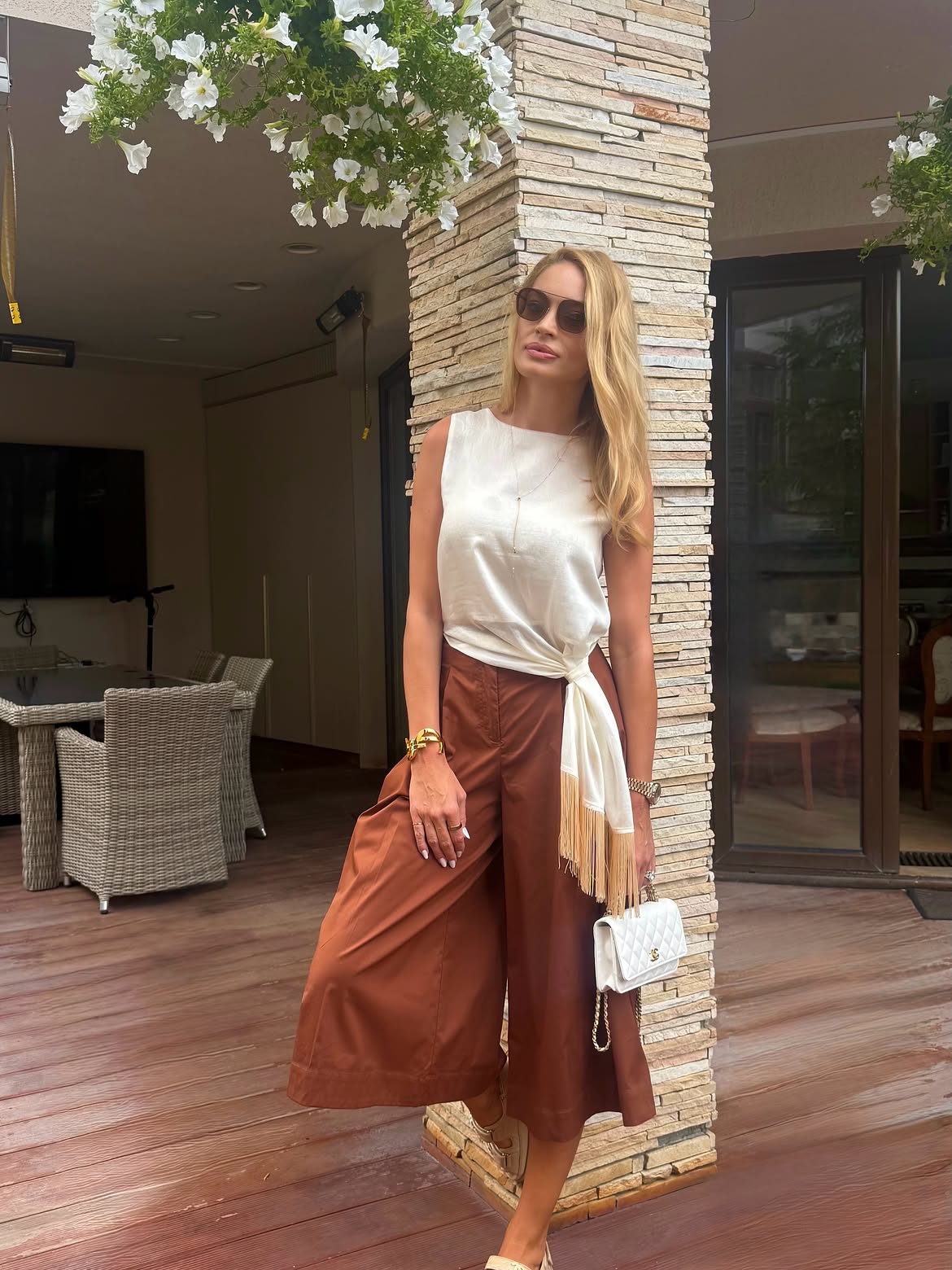 Valentina Pelinel a spus ce a pățit în relația cu Cristi Borcea: „Trebuie prinși”