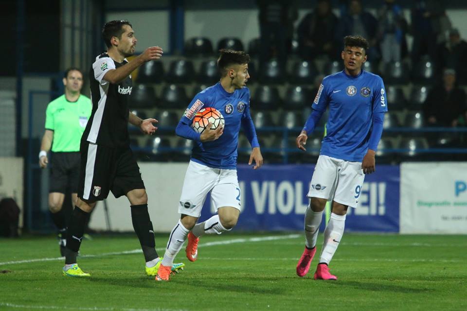 Liga I, play-off, etapa a 6-a: Viitorul - Astra 1-3. Liderul a defilat! Au punctat Boudjemaa, Găman și Alibec, respectiv tânărul Ciobanu. Gazdele, în 10! VIDEO