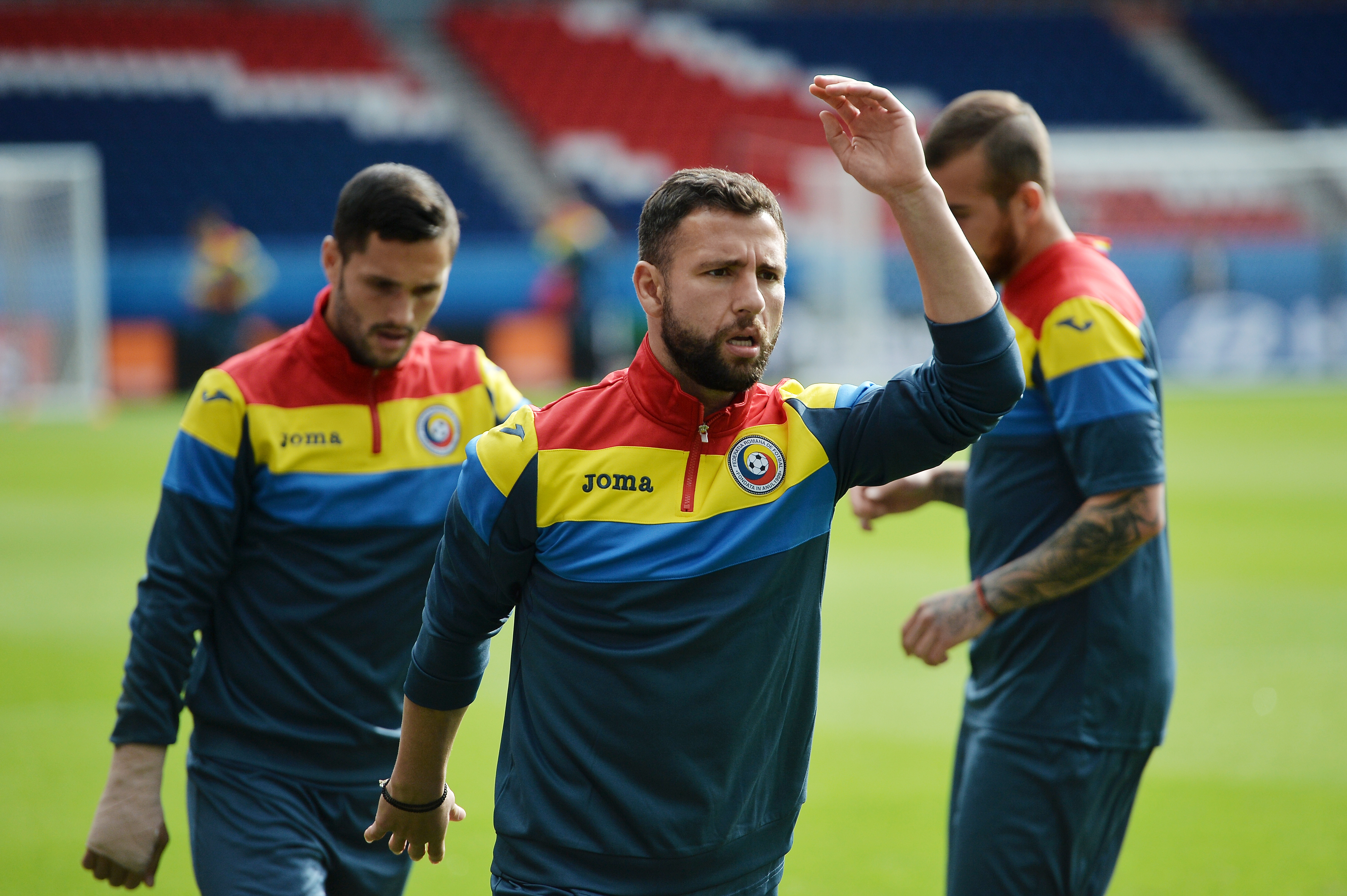România - Elveția 1-1. Leșin după pauză! Stancu a deschis scorul din penalty, Mehmedi e egalat. Ne-am calificat la decisivul cu Albania!/ BLOG&FOTO&VIDEO